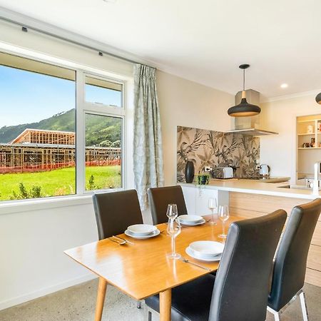 Matenga Townhouse - Waikanae Holiday Home Extérieur photo