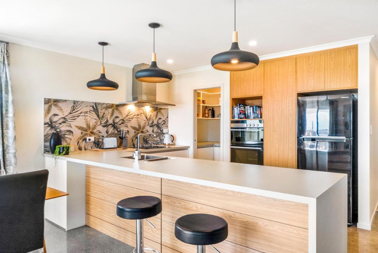 Matenga Townhouse - Waikanae Holiday Home Extérieur photo
