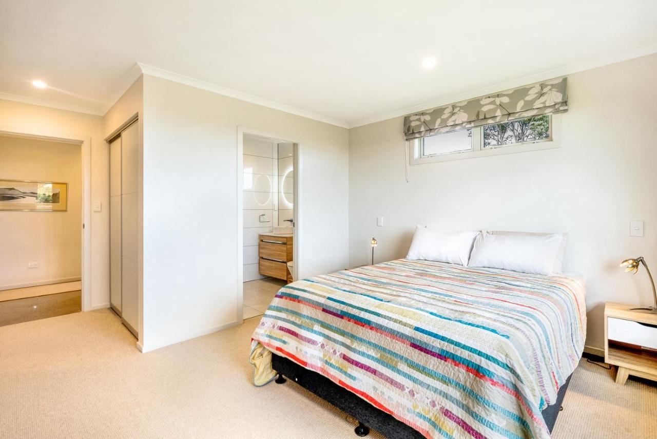 Matenga Townhouse - Waikanae Holiday Home Extérieur photo